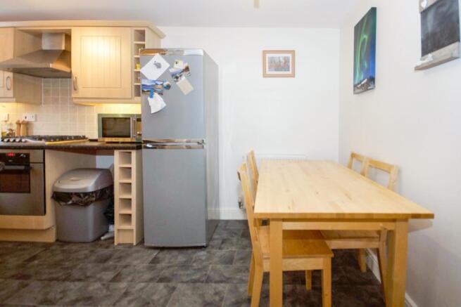 Kitchen/ Dining room