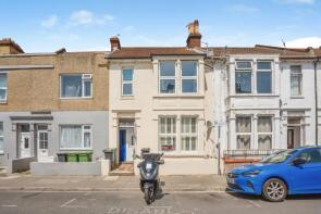 Flat First Floor, 54, Derby Road, Portsmouth PO2 8HR