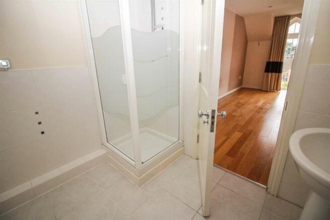 En - Suite Bedroom 1