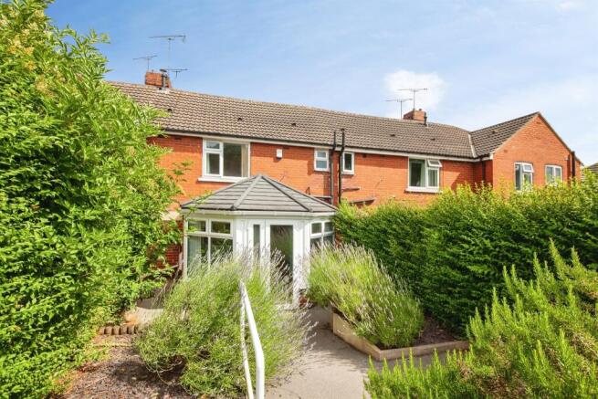 2 bed Town House for sale Image 4