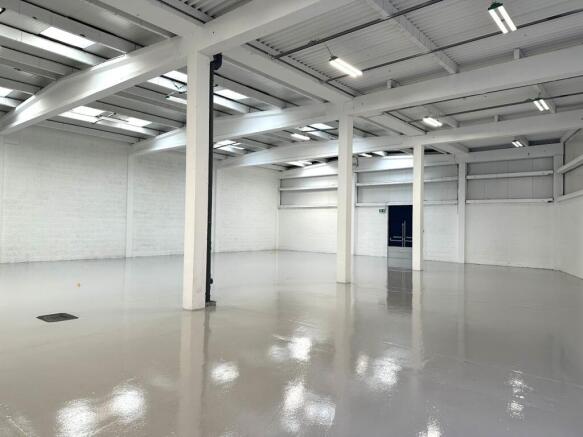 IMG_1295  Unit 11 internal .jpg