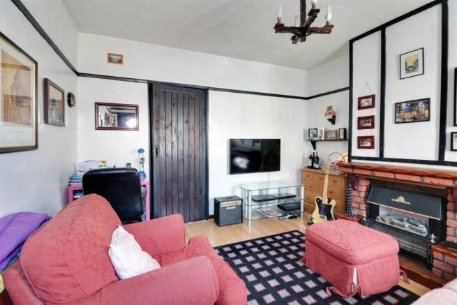 Living Room.jpg