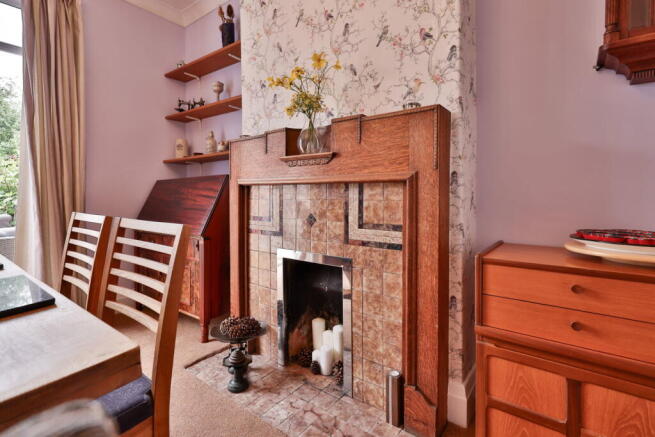 4 bed Detached for sale Image 9