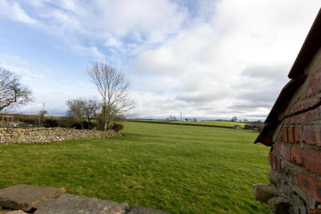 2 bed Terraced for sale Image 12