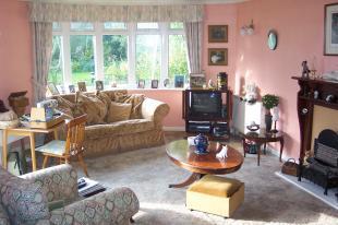 LOUNG/DINING RM