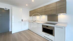 12, Maritime House, Ocean Drive, Gillingham ME7 1GS