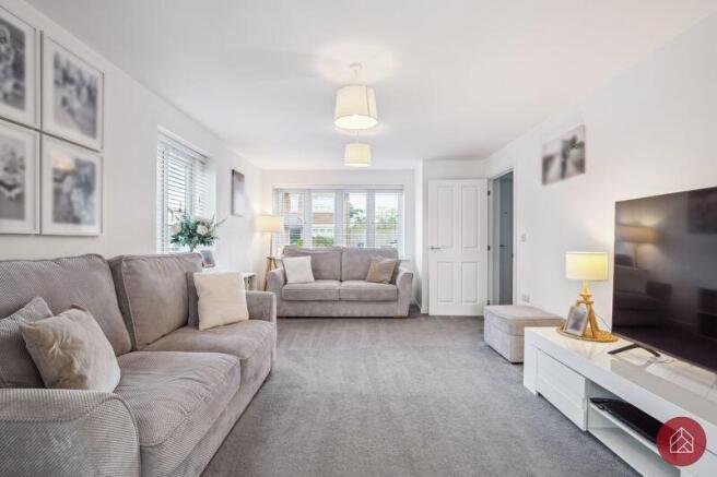 Dacey Drive, Bicester photo 4