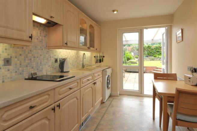 BREAKFAST KITCHEN