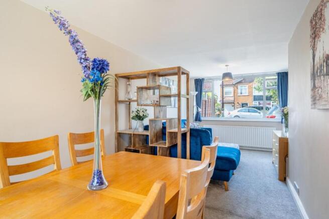 4 bed Detached for sale Image 6
