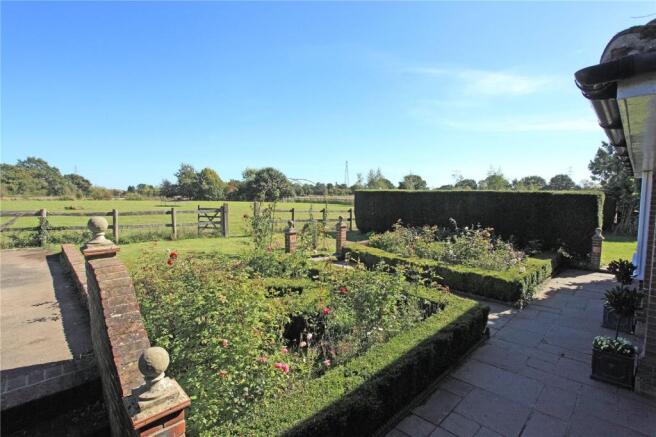 Parterre Garden