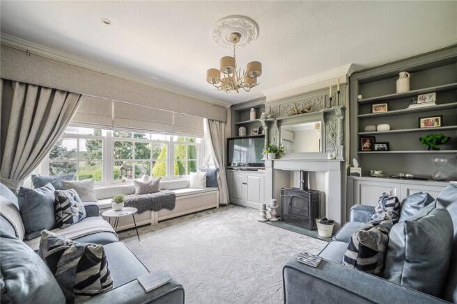 4 bed Detached for sale Image 4