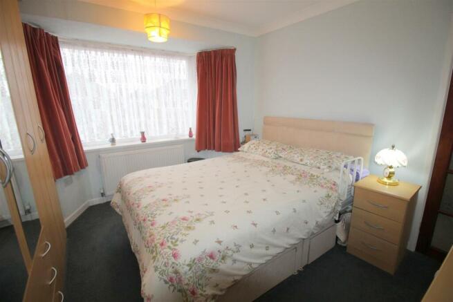 Grasmere Road, 37, bed 1 (2).JPG
