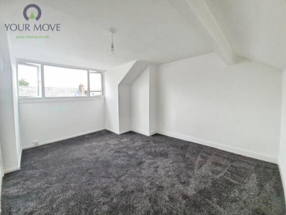 2 bed Terraced to rent Image 8