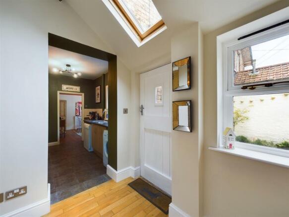REAR HALLWAY