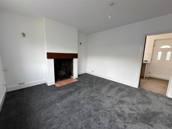 2 bed Terraced for sale Image 4