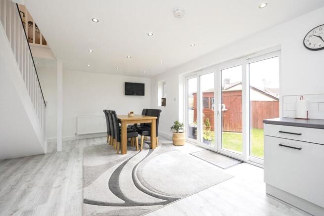 Kitchen/Dining Room