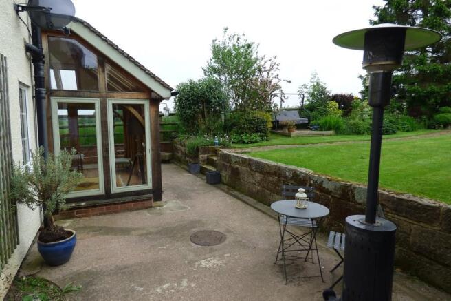 Patio, Parkhall L...