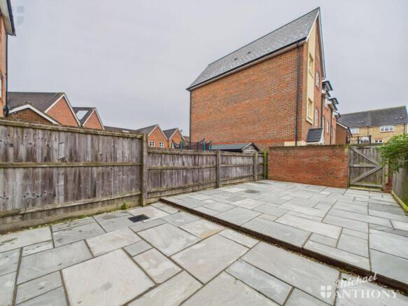 b8ee436bb0fb4cedb6029716f5c569f1_80_CAM03218G0-PR0