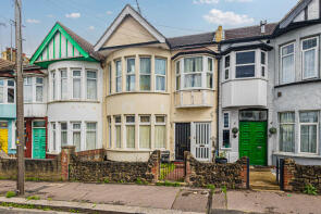 94, Brightwell Avenue, Westcliff-on-sea SS0 9EF