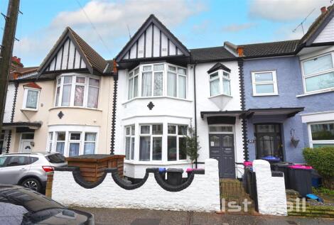 Brightwell Avenue, Westcliff-On-Sea