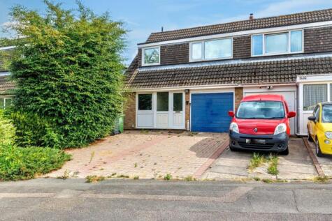 9 Weir Close, Wellingborough, Northamptonshire, NN8