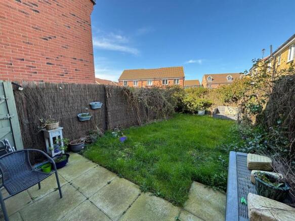 2 bed Terraced for sale Image 12