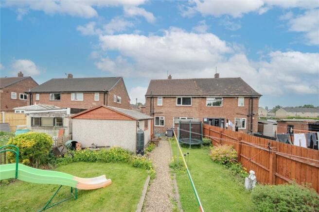 3 bed Semi-Detached for sale Image 10