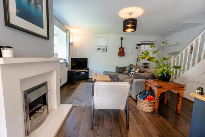 3 bed Semi-Detached for sale Image 4