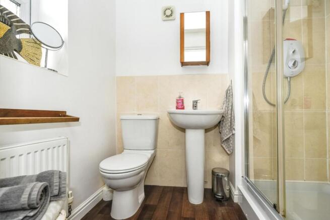Master En-suite