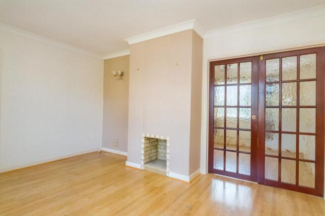 16 Blackpond Lane, Farnham Royal, Slough, SL2 3DS