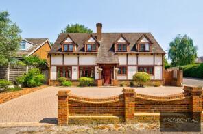 18, Carroll Hill, Loughton IG10 1NJ