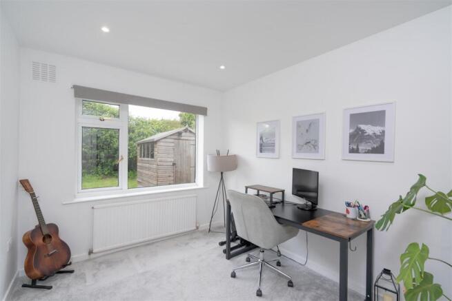 3 bed Detached for sale Image 5