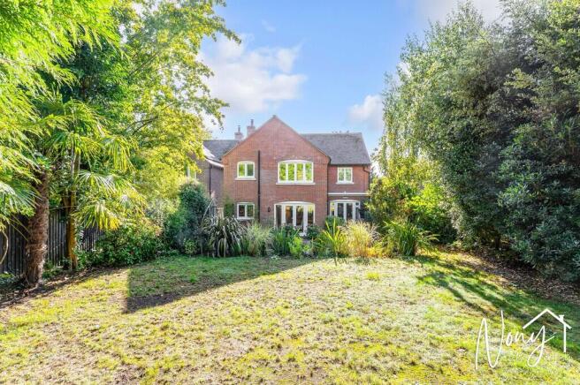 Beechcroft Close, Twyford photo 4