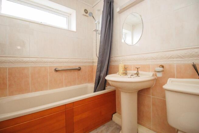 3 bed Detached Bungalow for sale Image 8