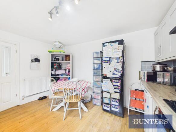 3 bed Terraced for sale Image 5