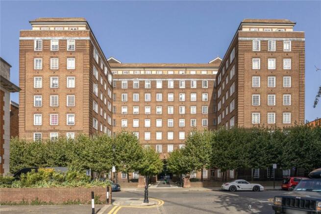 Swan Court