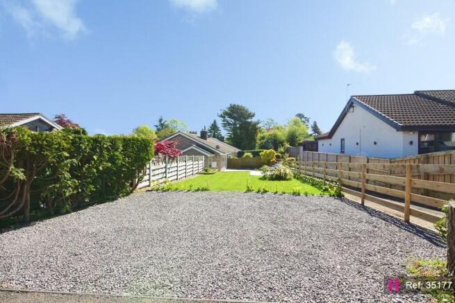 3 bed Semi-Detached Bungalow for sale Image 11