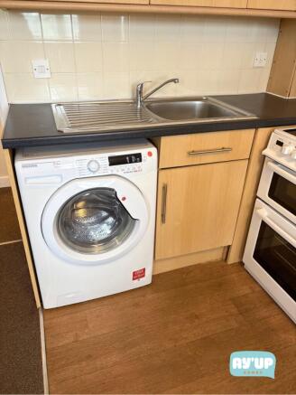 1 bed Flat to rent Image 4