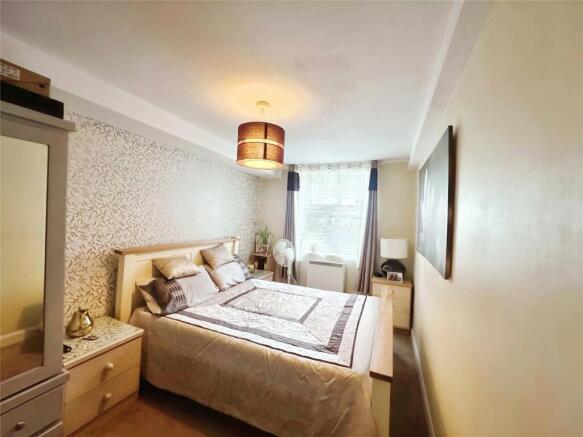 1 bed Apartment for sale Image 9
