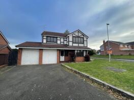 2, Hawkesmoor Drive, Lichfield WS14 9YH
