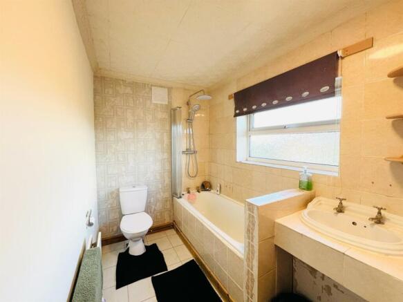 Family Bathroom