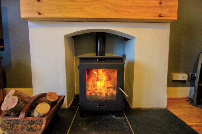 Log burner