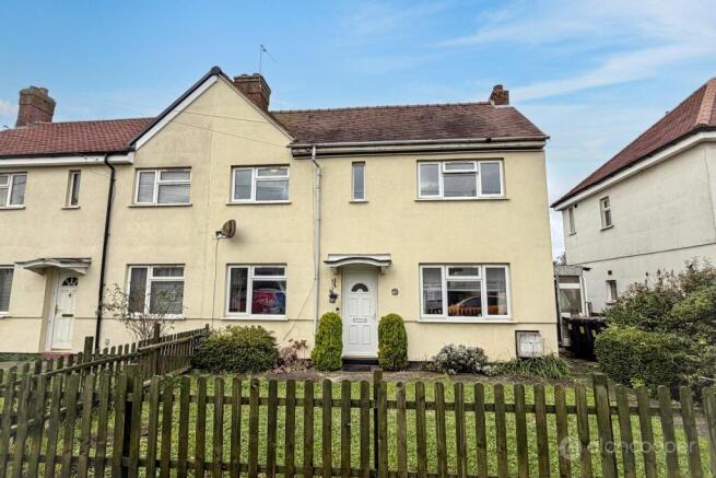 3-bed semi-detached on Marner Road, Nuneaton, CV10 7BX, £184,000