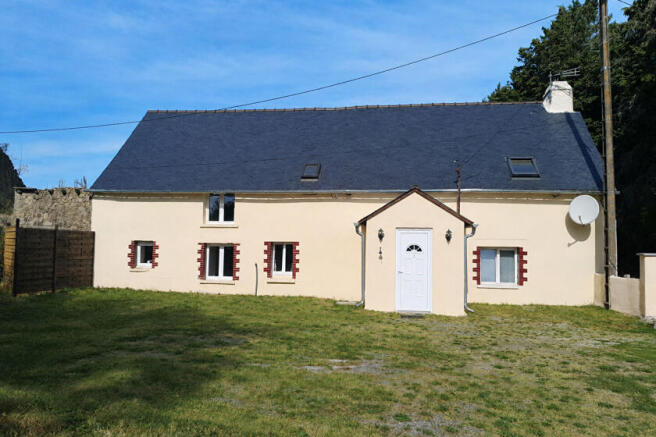 Photo 1