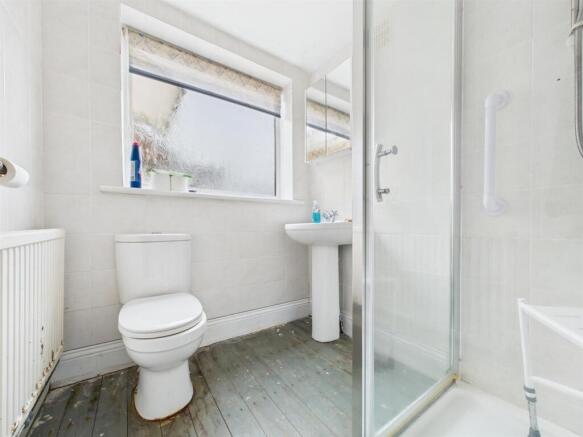 1 bed Semi-Detached Bungalow for sale Image 7