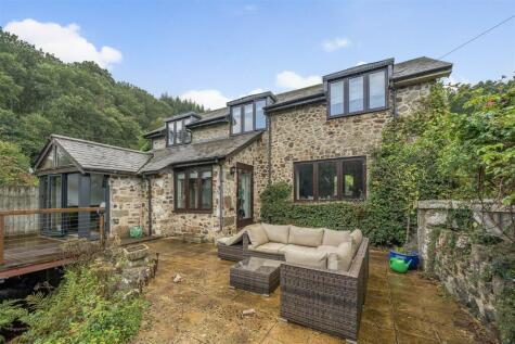 Drewsteignton, Exeter