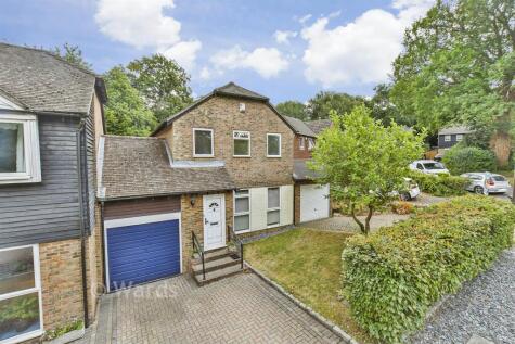 Sadlers Close, Walderslade, Chatham, Kent