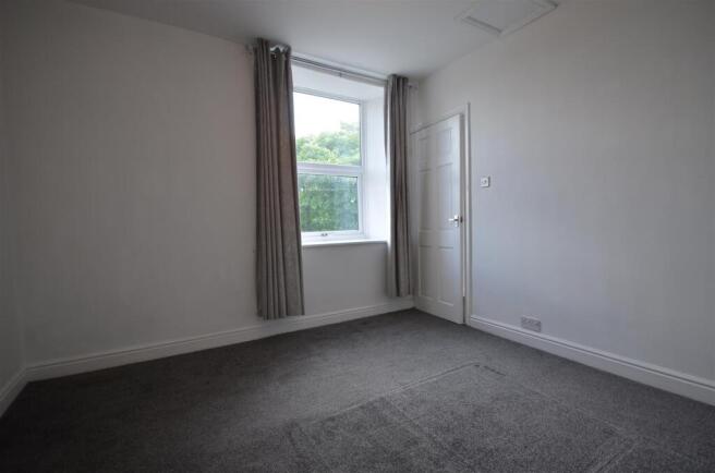 1 bed Flat to rent Image 9