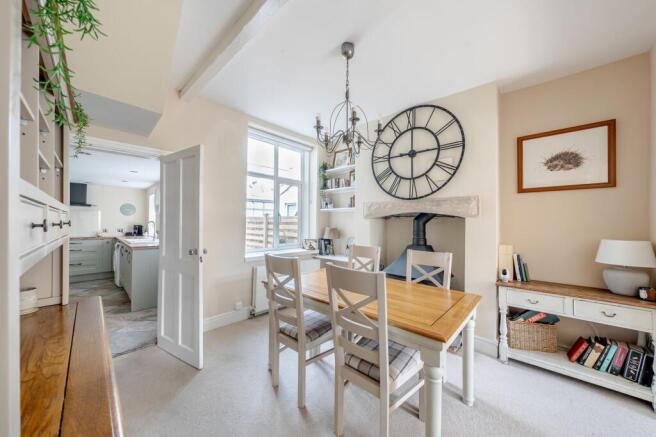 3 bed Terraced for sale Image 8