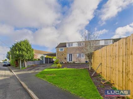 24 Lon Y Wennol,Llanfairpwll